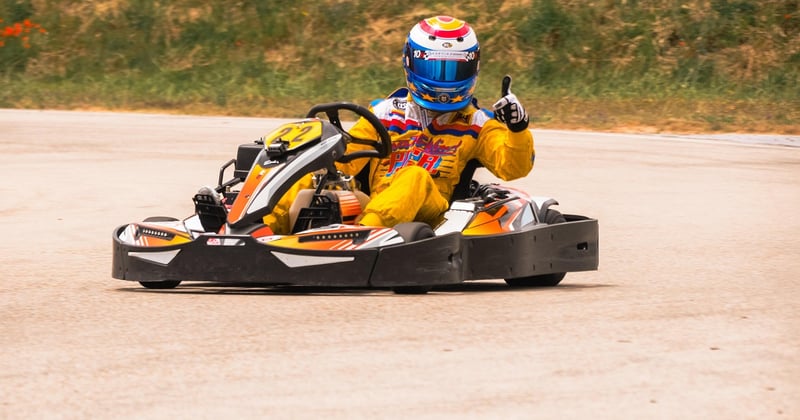 Combien coûte un équipement complet de karting pour débutant ?