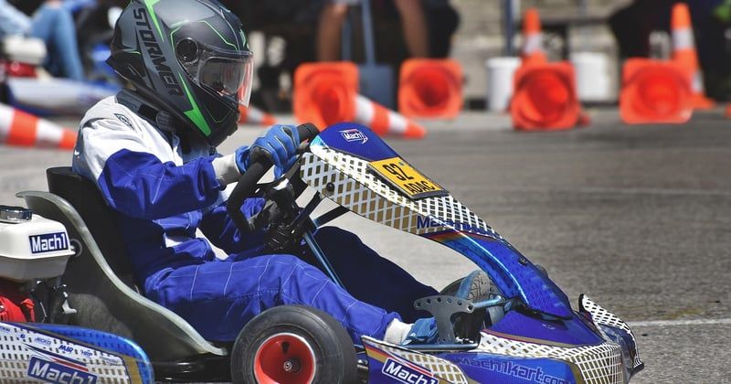 Éviter ces erreurs courantes lors d’un changement de rapport en karting